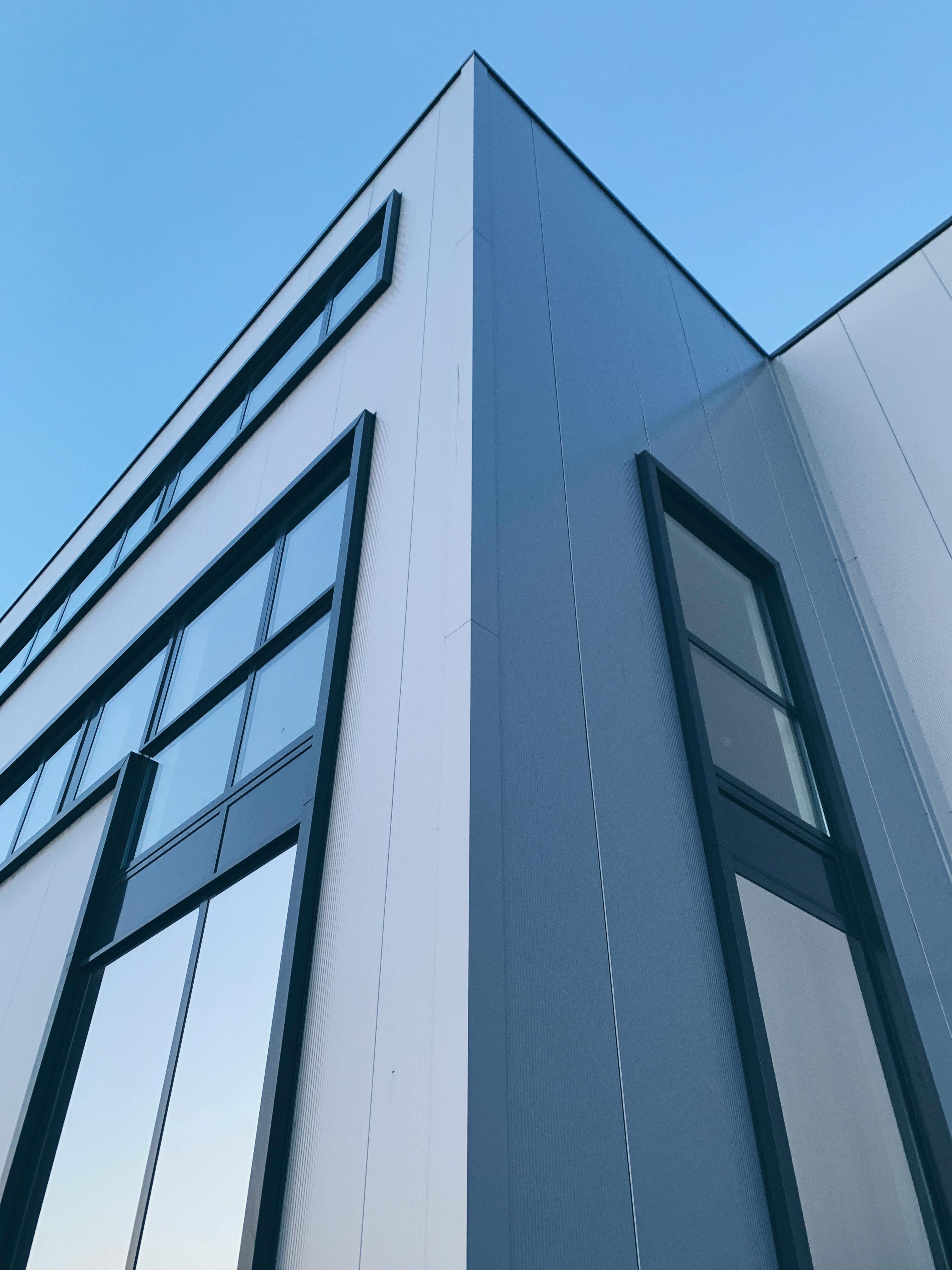 Premium Aluminum Window Systems — 3